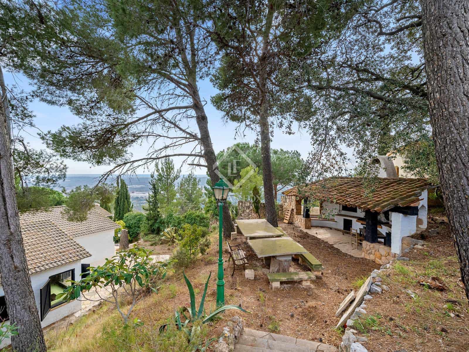 5 soveværelse Villa til salg i L'Albiol med swimmingpool garage - € 895.000 (Ref: 7399738)