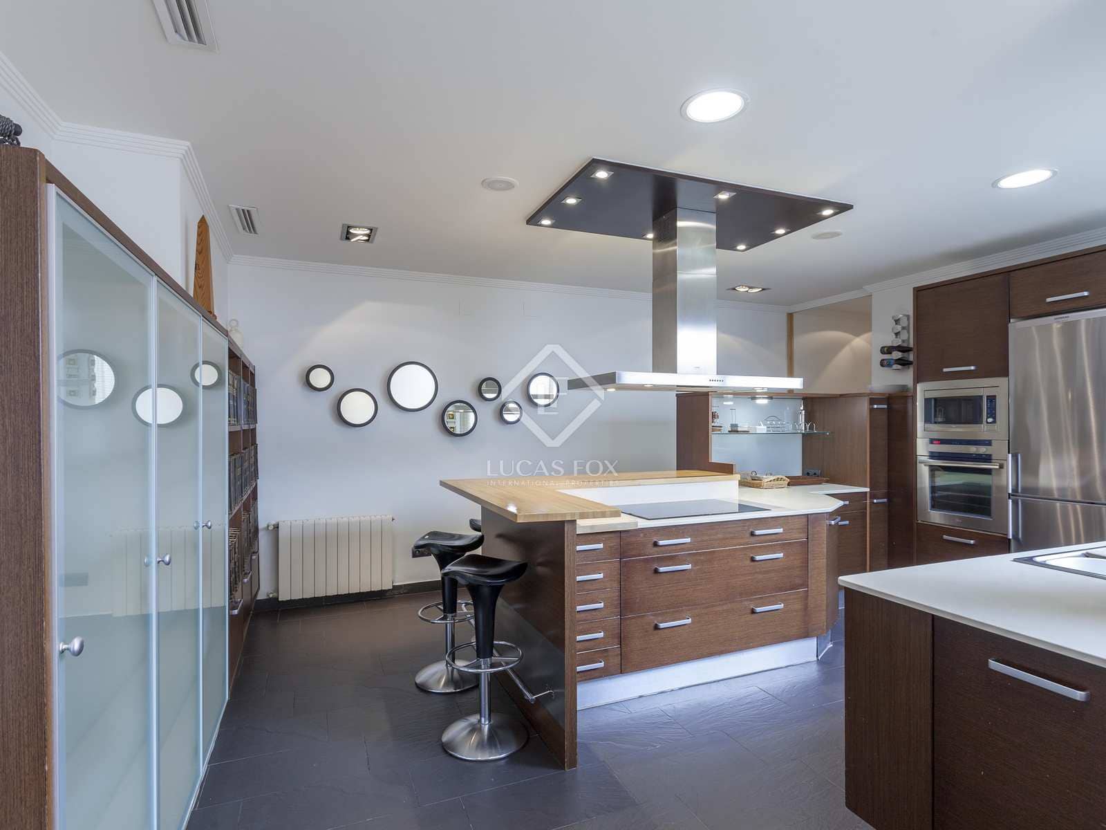 5 sypialnia Apartament do wynajęcia w Miasto Walencja z garażem - 3 700 € (Ref: 7402129)