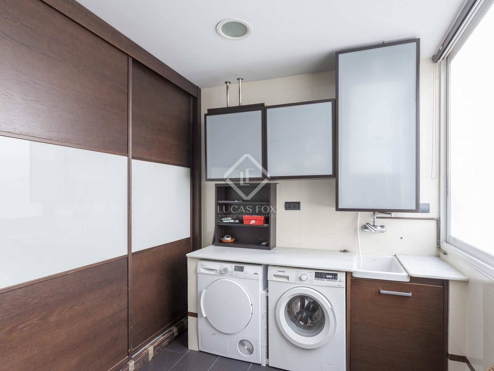 5 sypialnia Apartament do wynajęcia w Miasto Walencja z garażem - 3 700 € (Ref: 7402129)