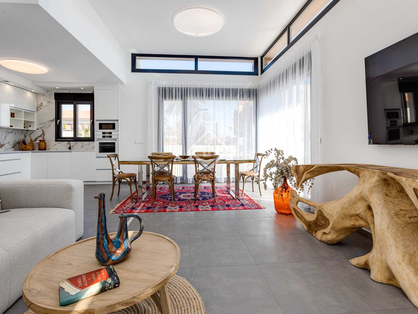 4 soverom Villa til salgs i La Mata med svømmebasseng garasje - € 940 000 (Ref: 7405125)