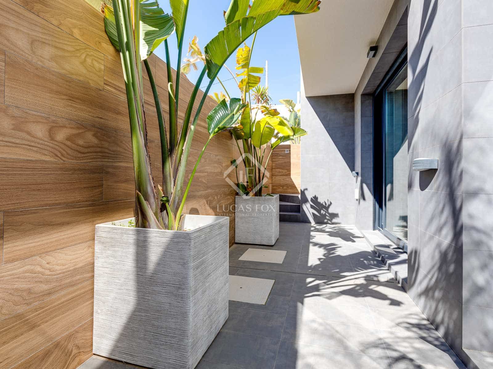 4 soverom Villa til salgs i La Mata med svømmebasseng garasje - € 940 000 (Ref: 7405125)