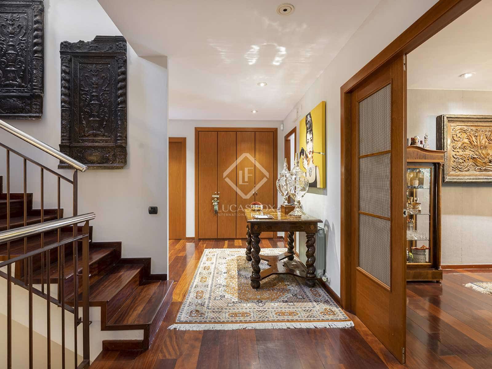 5 sypialnia Willa na sprzedaż w Miasto Barcelona z basenem garażem - 3 395 000 € (Ref: 7411659)