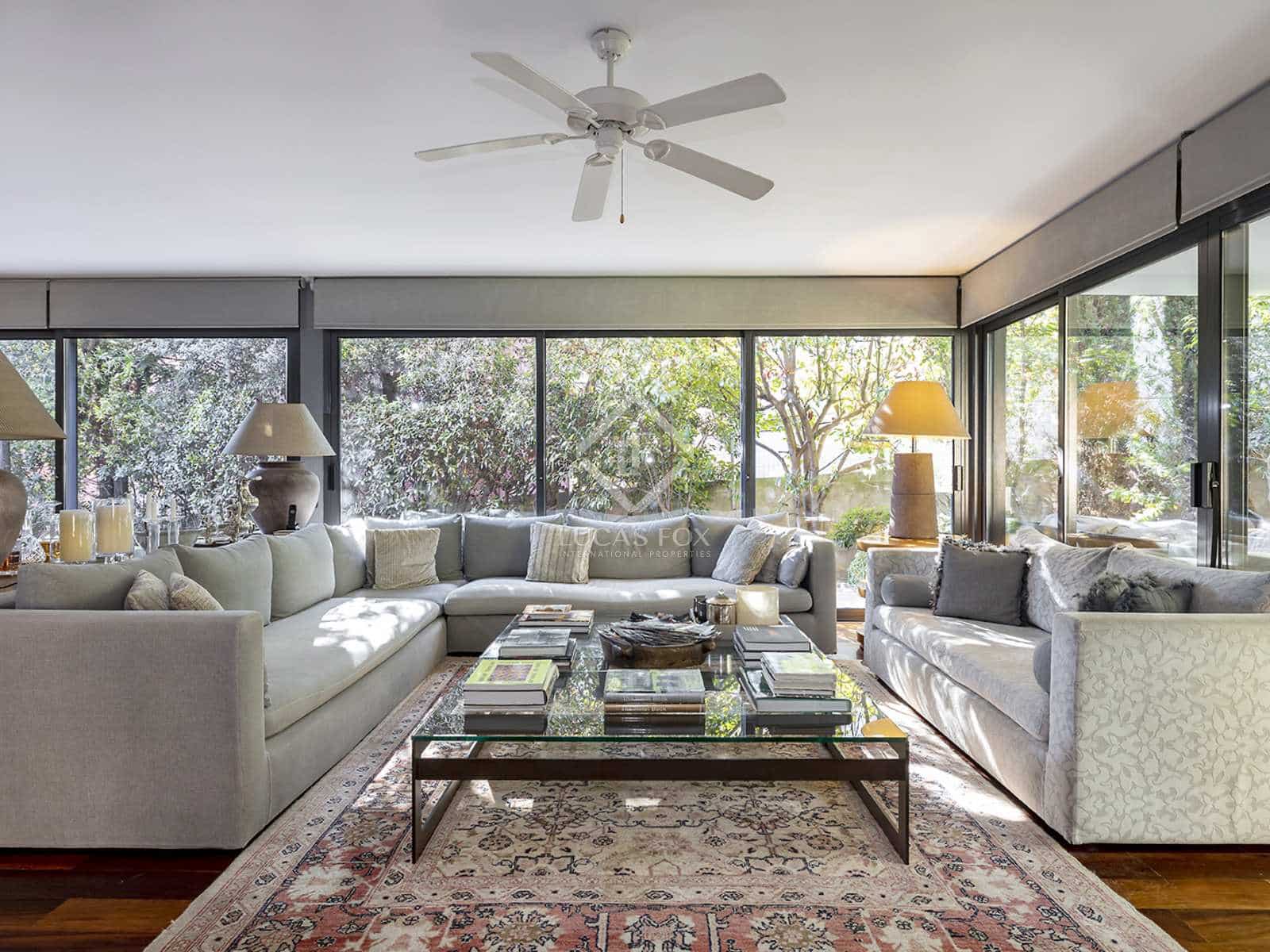 5 sypialnia Willa na sprzedaż w Miasto Barcelona z basenem garażem - 3 395 000 € (Ref: 7411659)