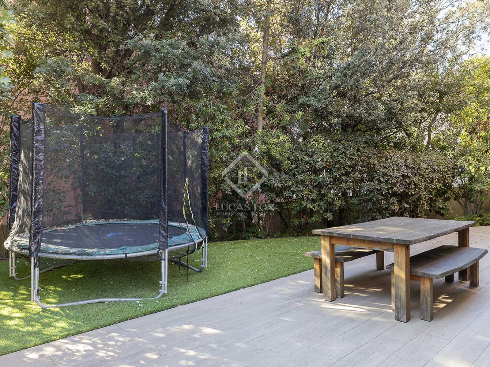 5 sypialnia Willa na sprzedaż w Miasto Barcelona z basenem garażem - 3 395 000 € (Ref: 7411659)