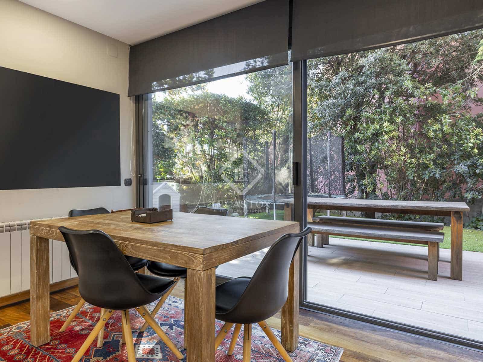 5 sypialnia Willa na sprzedaż w Miasto Barcelona z basenem garażem - 3 395 000 € (Ref: 7411659)