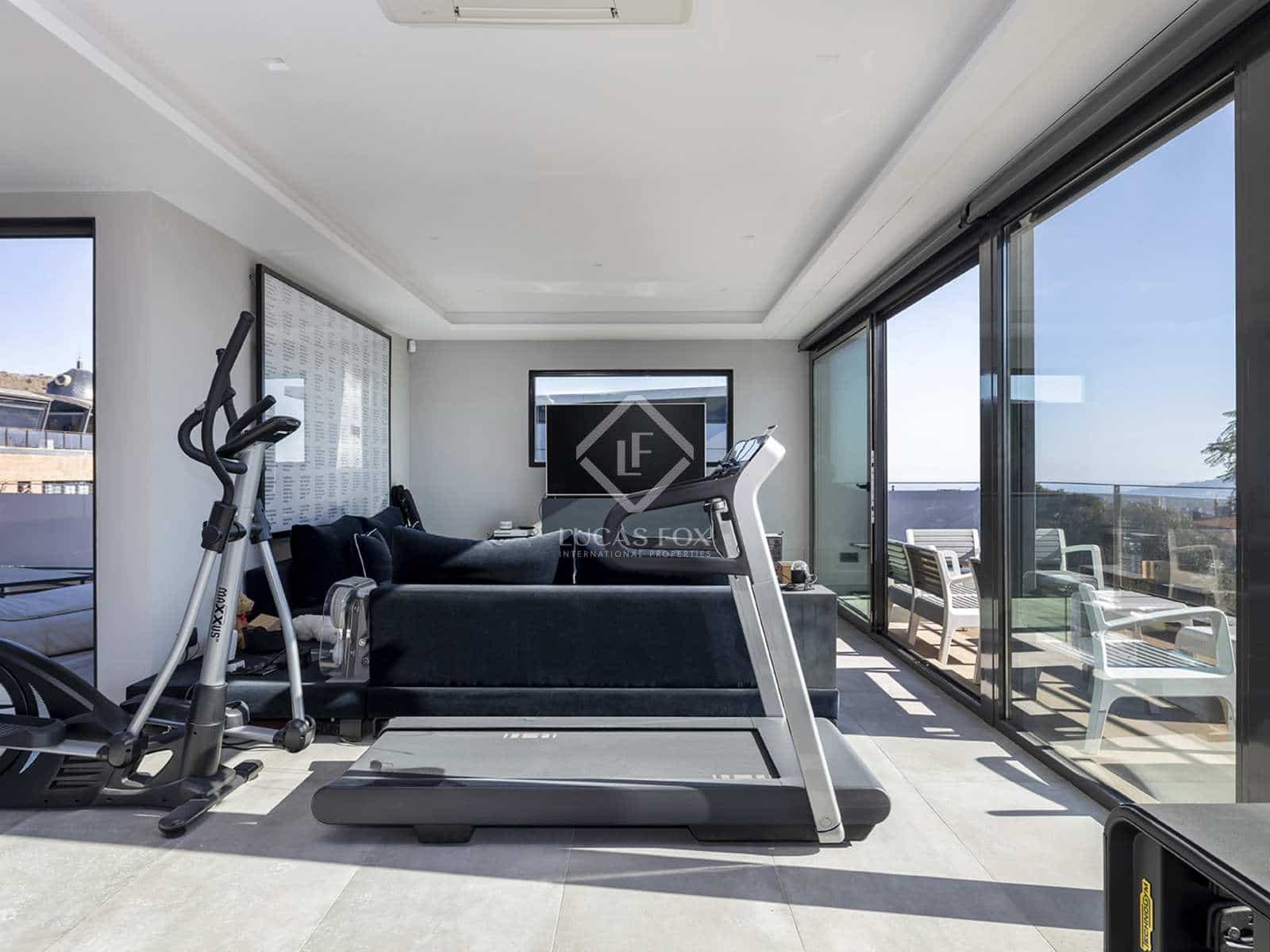 5 sypialnia Willa na sprzedaż w Miasto Barcelona z basenem garażem - 3 395 000 € (Ref: 7411659)