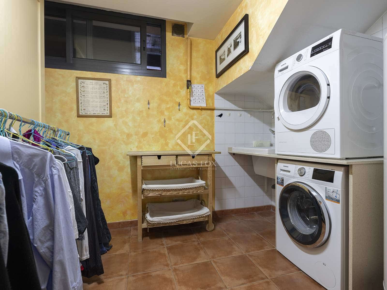 5 sypialnia Willa na sprzedaż w Miasto Barcelona z basenem garażem - 3 395 000 € (Ref: 7411659)