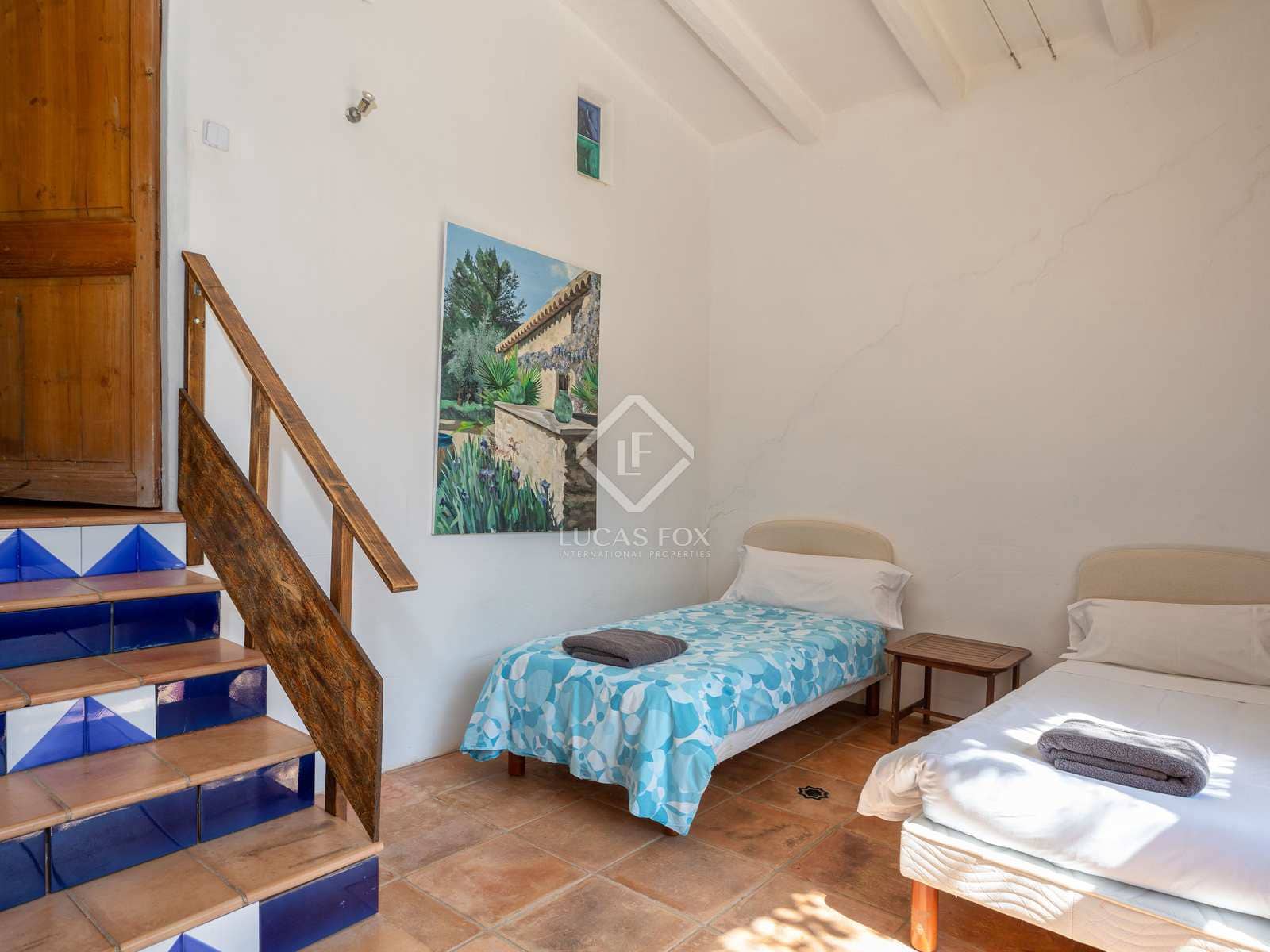 10 bedroom Finca/Country House for sale in Sant Marti Vell with pool garage - € 2,000,000 (Ref: 7418023)