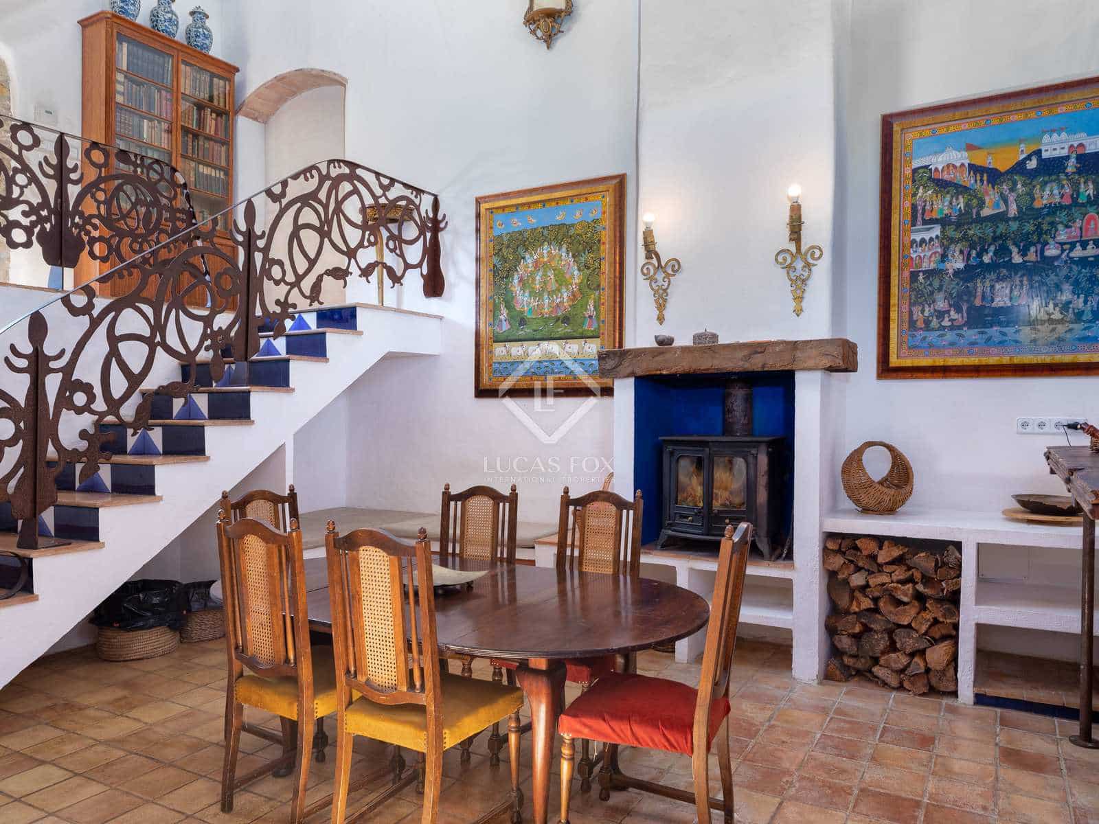 10 bedroom Finca/Country House for sale in Sant Marti Vell with pool garage - € 2,000,000 (Ref: 7418023)