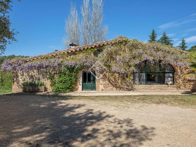 10 Zimmer Finca/Landgut zu verkaufen in Sant Martí Vell mit Pool Garage - 2.000.000 € (Ref: 7418023)