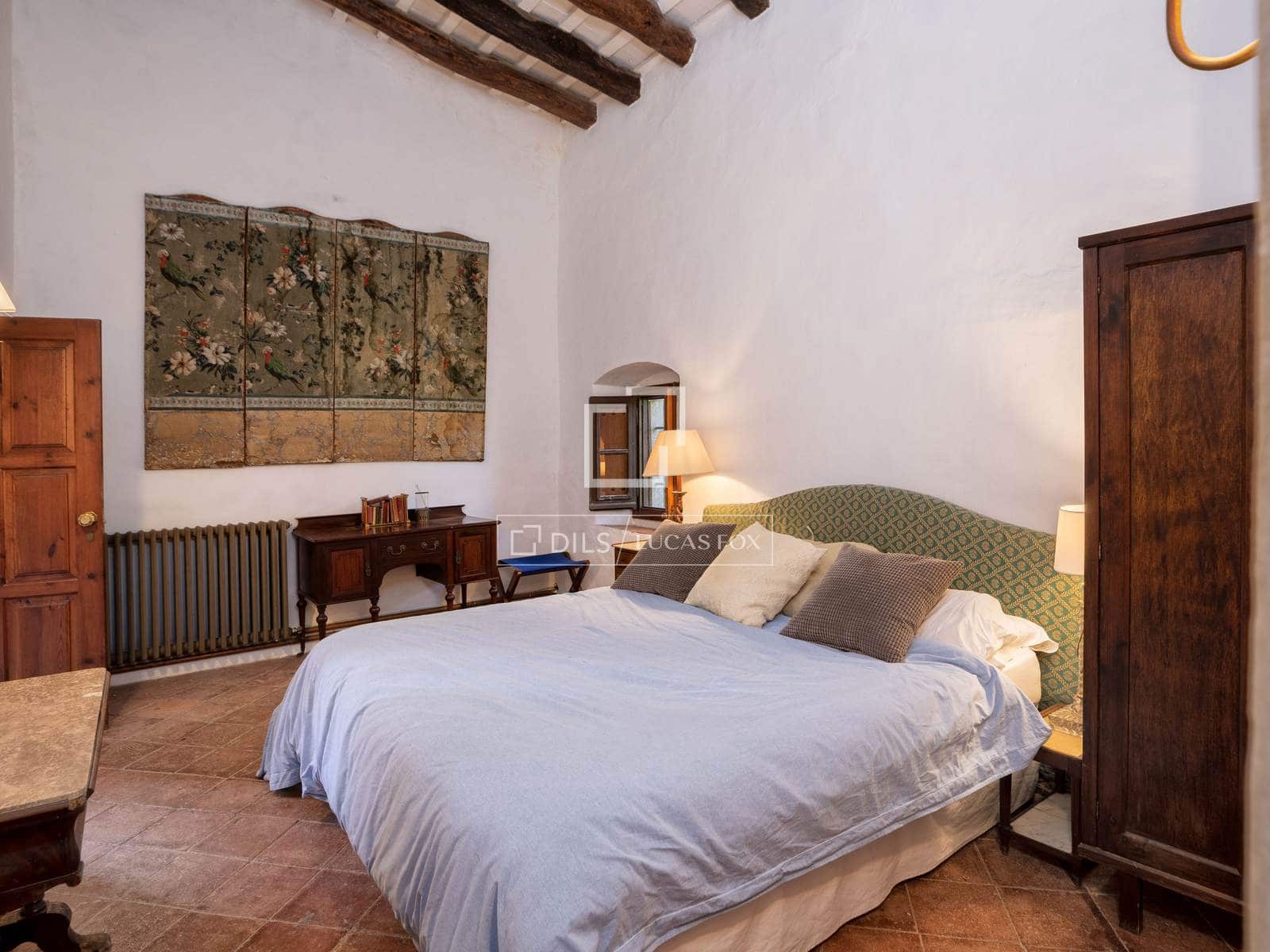 10 bedroom Finca/Country House for sale in Sant Marti Vell with pool garage - € 2,000,000 (Ref: 7418023)