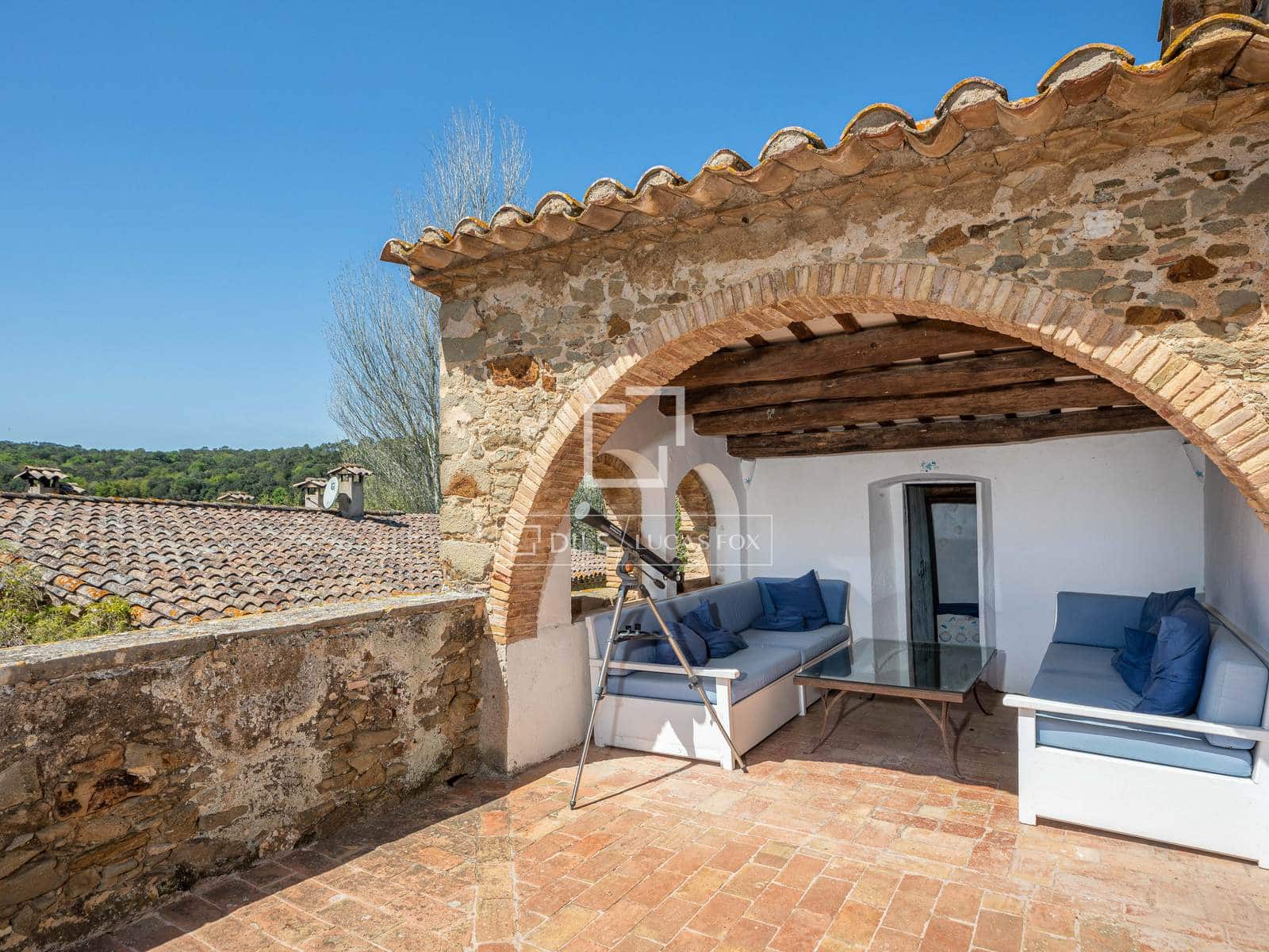 10 bedroom Finca/Country House for sale in Sant Marti Vell with pool garage - € 2,000,000 (Ref: 7418023)