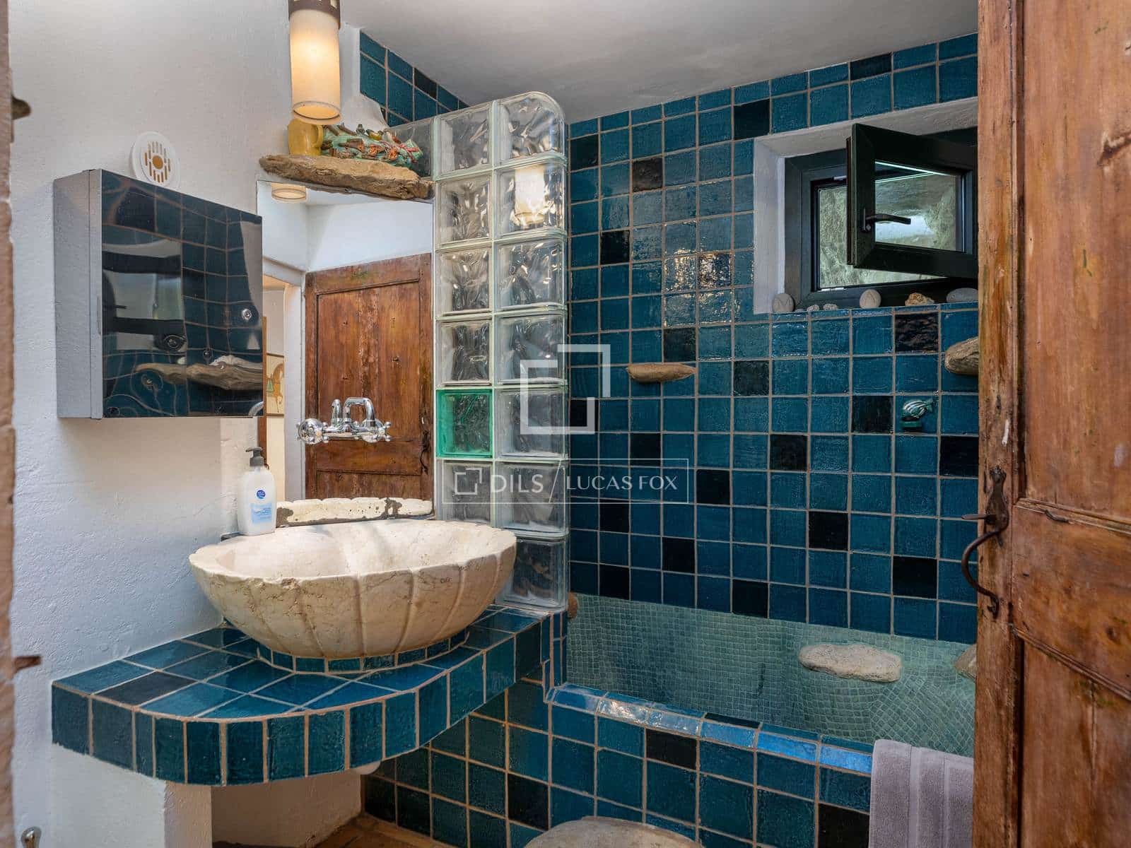 10 bedroom Finca/Country House for sale in Sant Marti Vell with pool garage - € 2,000,000 (Ref: 7418023)