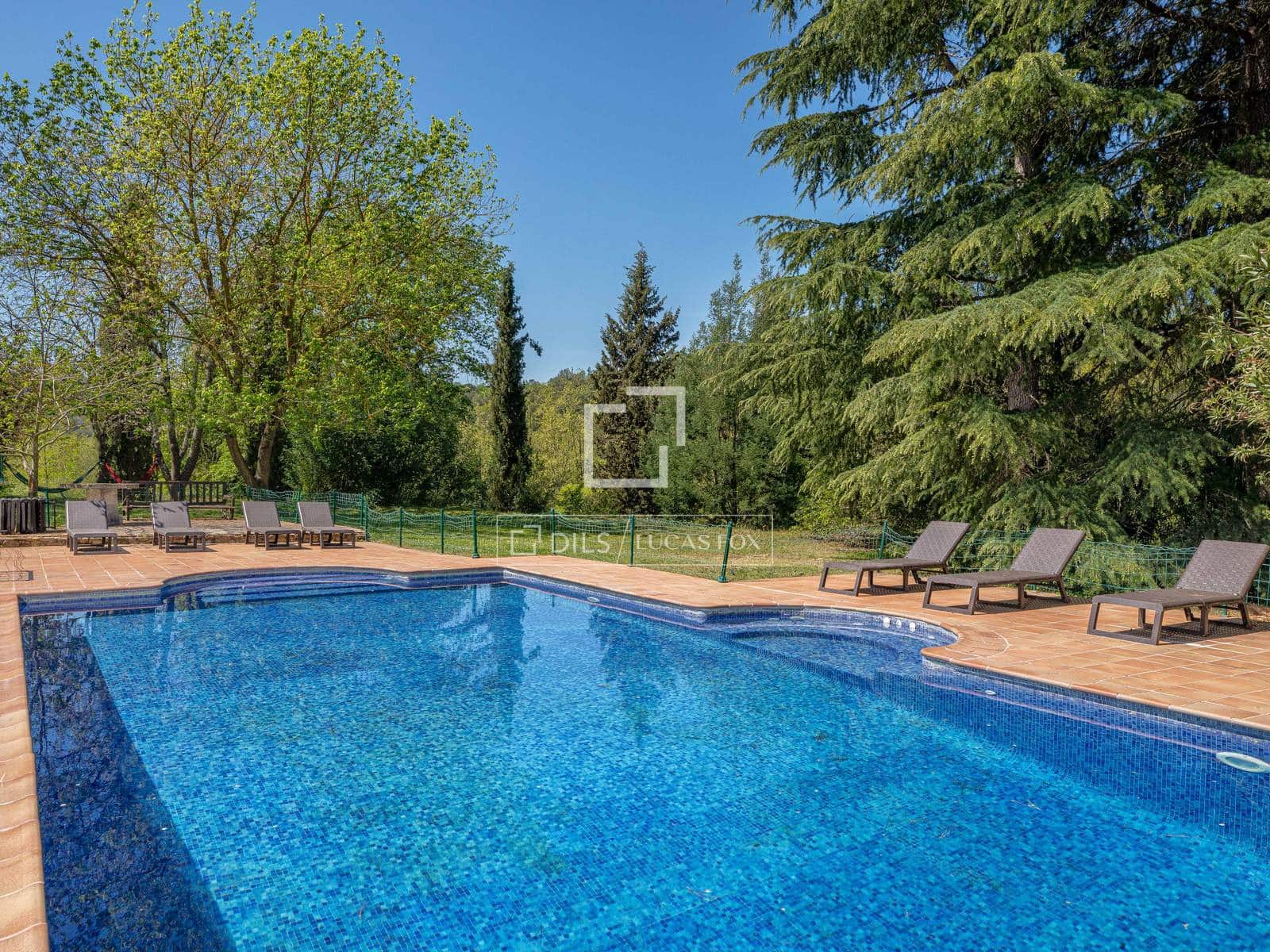 10 bedroom Finca/Country House for sale in Sant Marti Vell with pool garage - € 2,000,000 (Ref: 7418023)