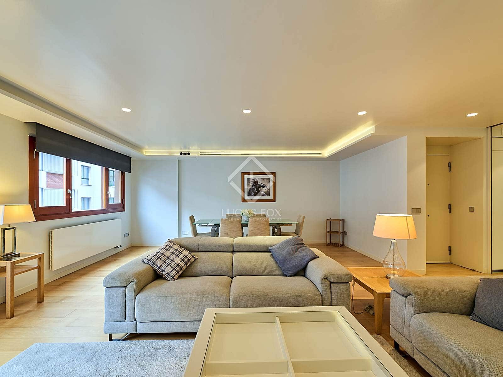 3 slaapkamer Appartement te huur in Valencia stad - € 3.000 (Ref: 7419754)