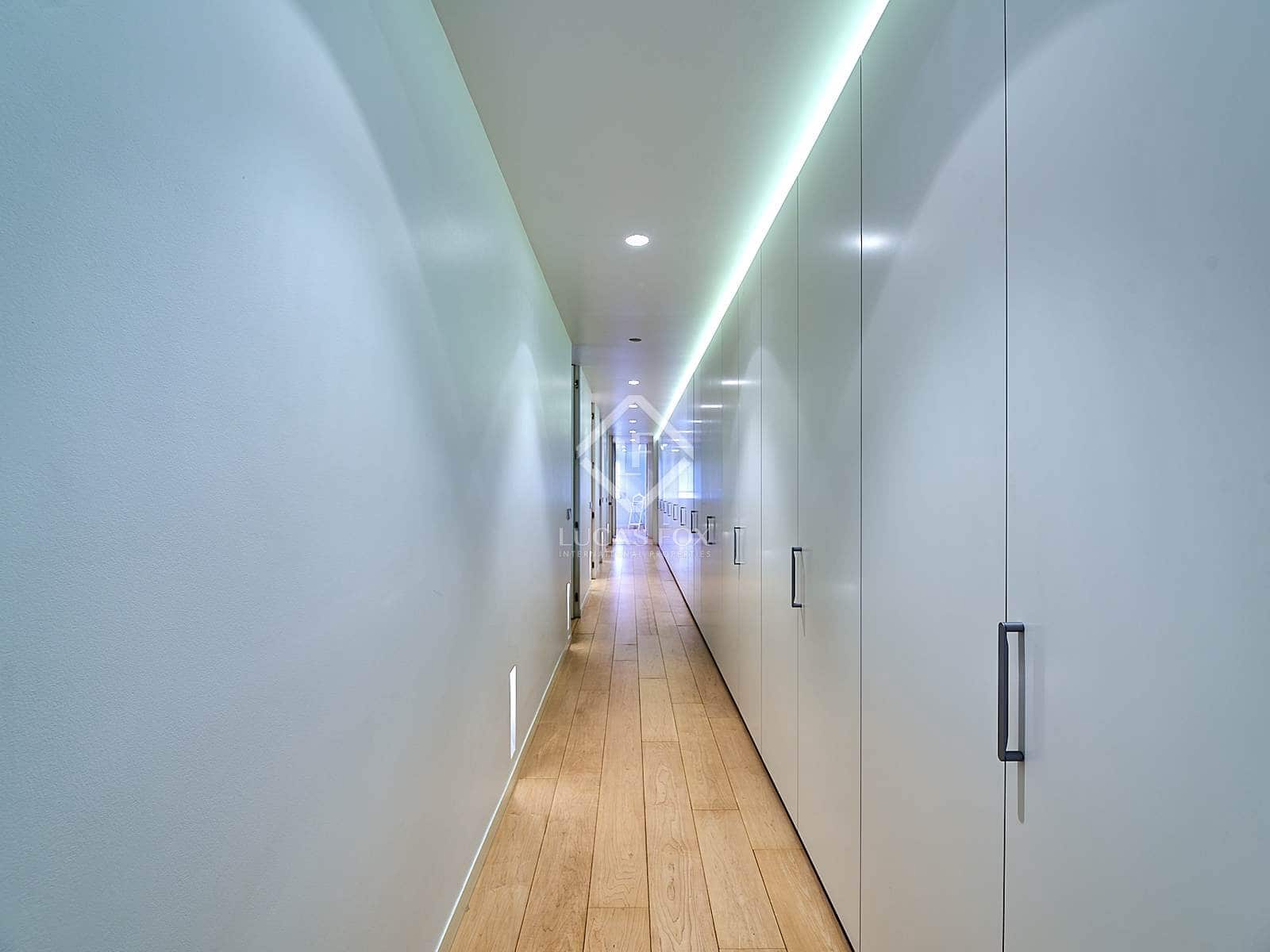 3 slaapkamer Appartement te huur in Valencia stad - € 3.000 (Ref: 7419754)