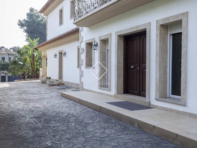 8 bedroom Villa for sale in Rocafort with pool garage - € 5,000,000 (Ref: 7422745)