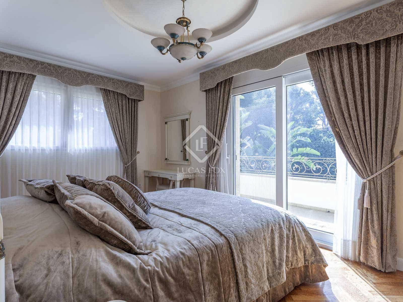 8 soveværelse Villa til salg i Rocafort med swimmingpool garage - € 5.000.000 (Ref: 7422745)