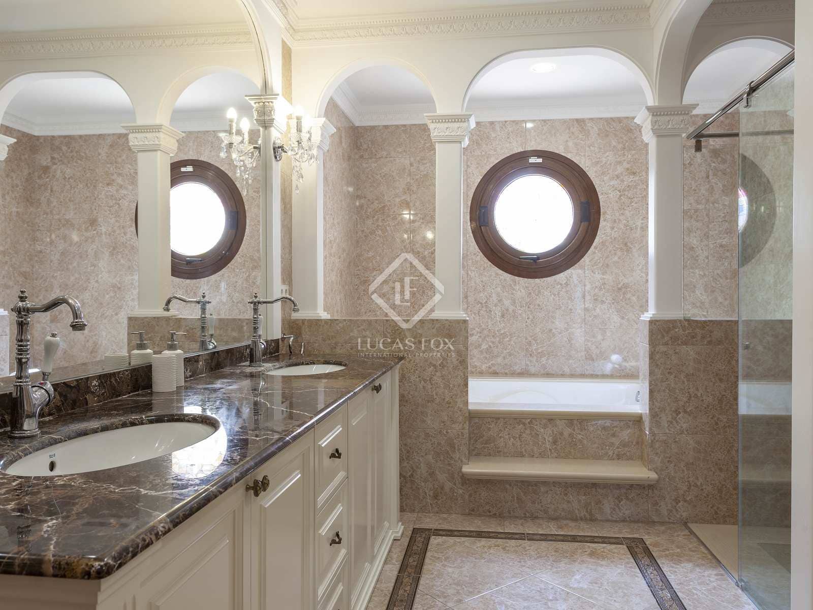 8 soveværelse Villa til salg i Rocafort med swimmingpool garage - € 5.000.000 (Ref: 7422745)