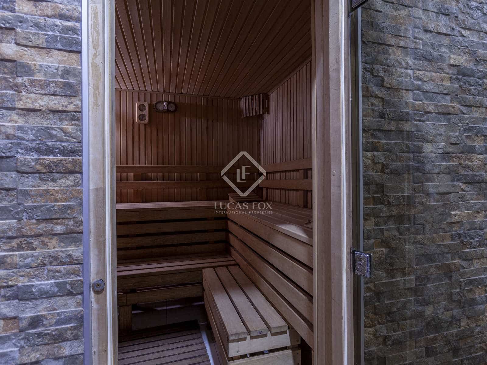 8 soveværelse Villa til salg i Rocafort med swimmingpool garage - € 5.000.000 (Ref: 7422745)