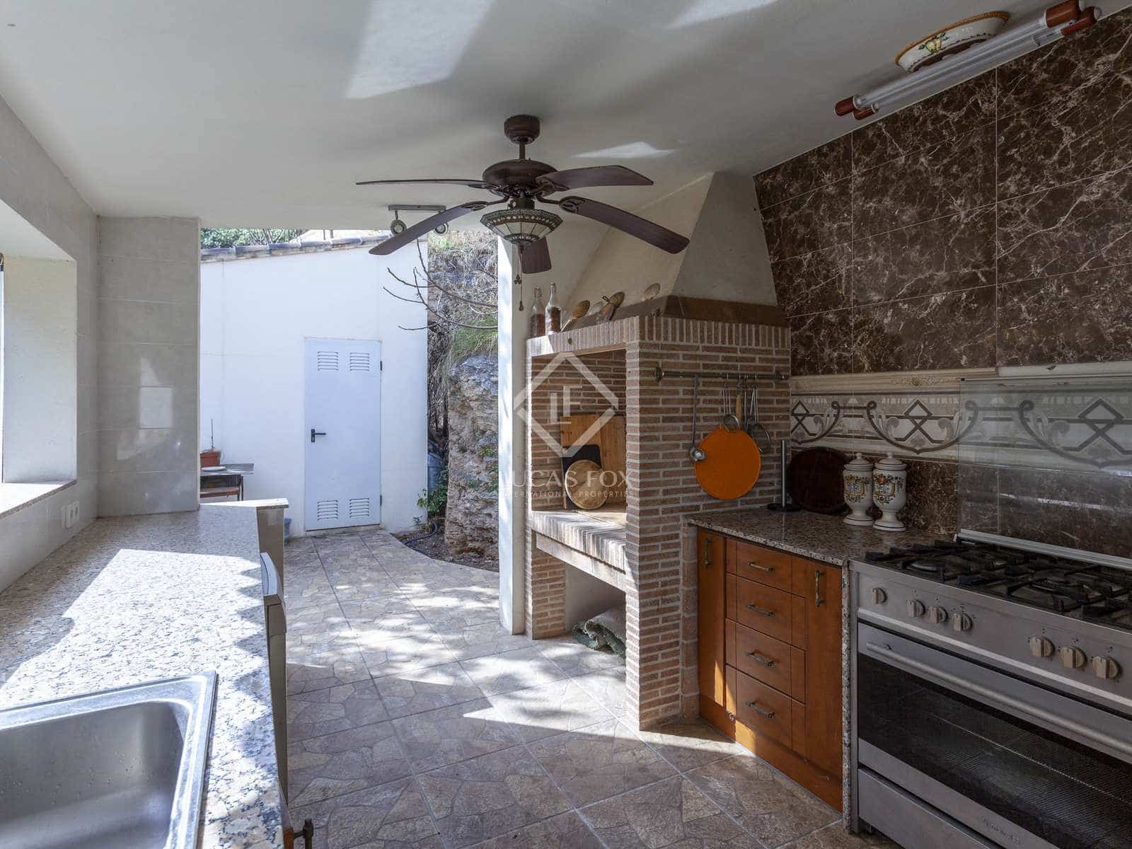 8 soveværelse Villa til salg i Rocafort med swimmingpool garage - € 5.000.000 (Ref: 7422745)