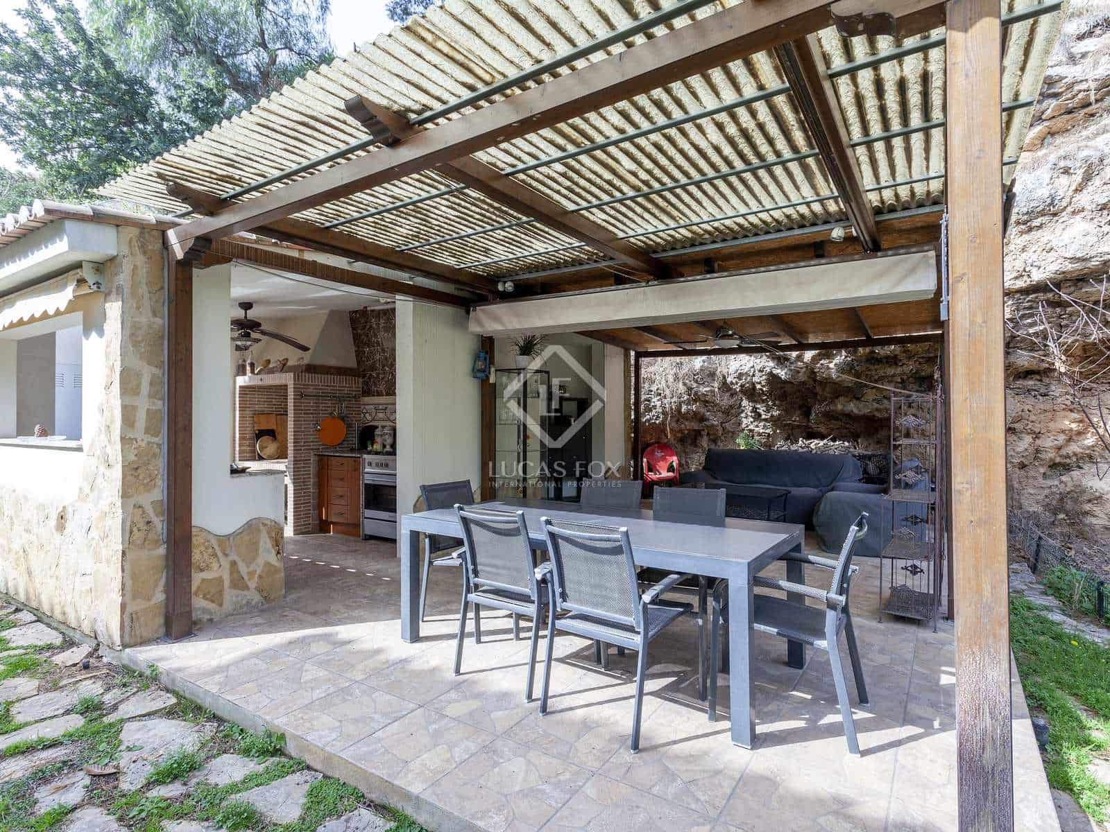 8 soveværelse Villa til salg i Rocafort med swimmingpool garage - € 5.000.000 (Ref: 7422745)