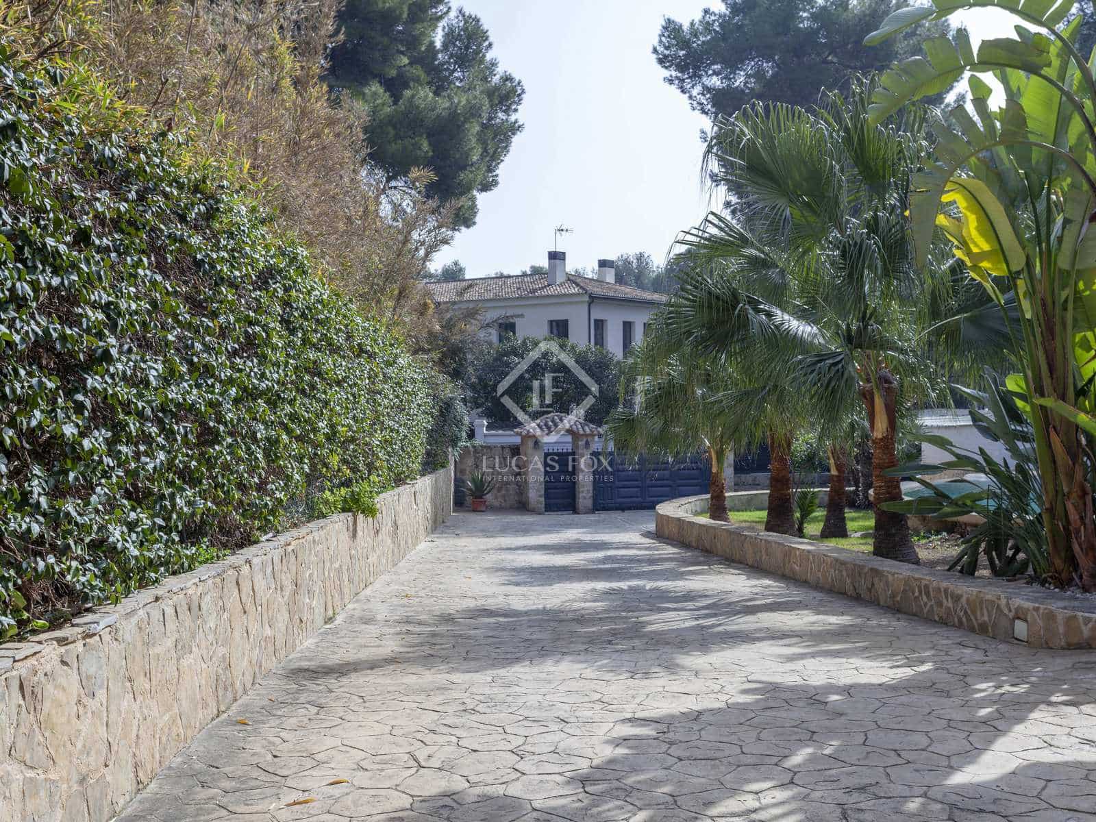 8 soveværelse Villa til salg i Rocafort med swimmingpool garage - € 5.000.000 (Ref: 7422745)