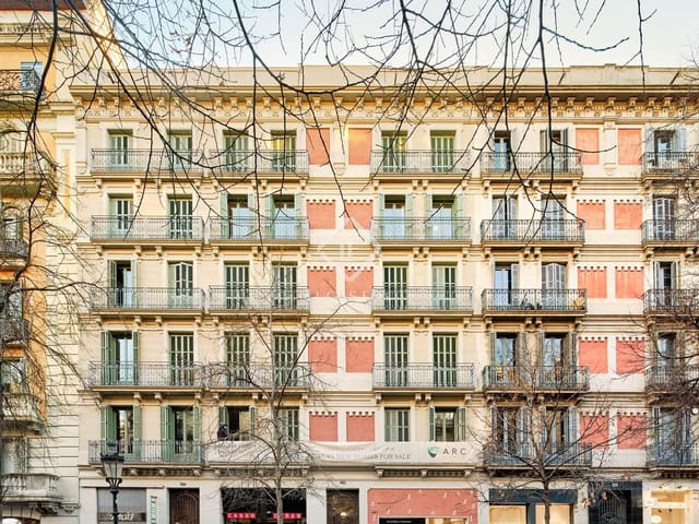 2 slaapkamer Appartement te koop in Barcelona stad - € 1.750.000 (Ref: 7424771)