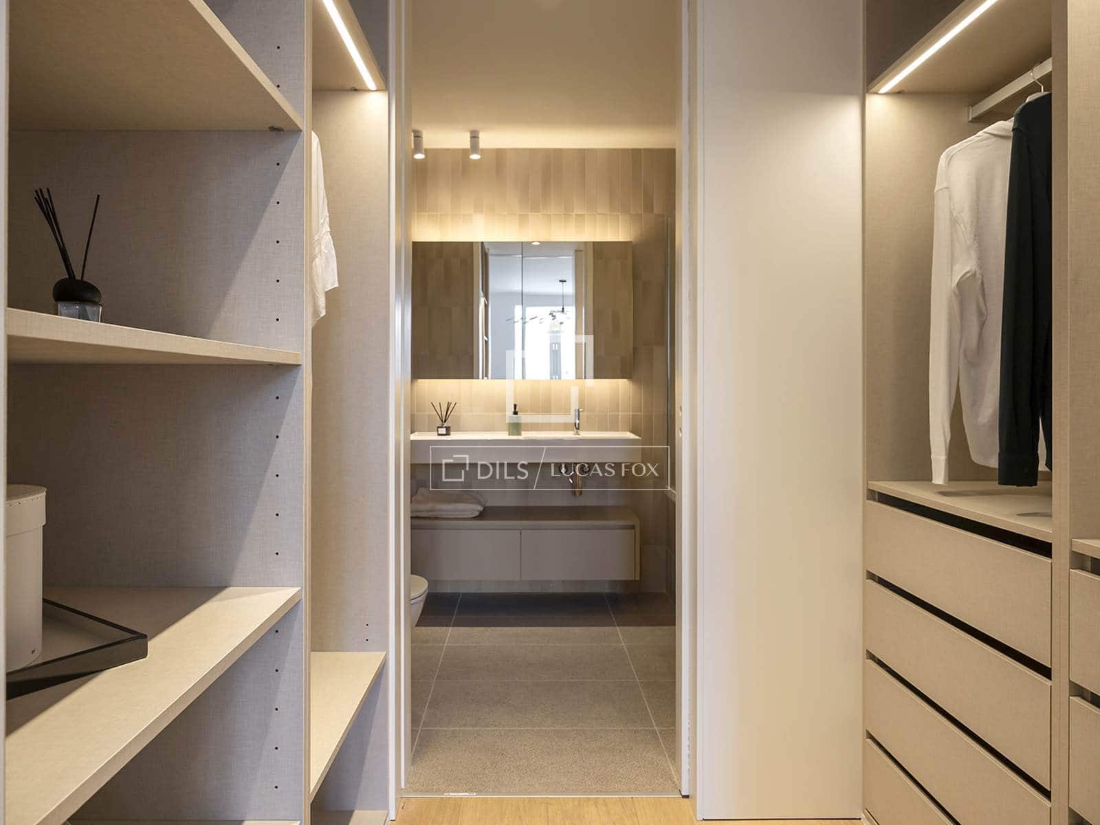 2 soveværelse Lejlighed til salg i Barcelona by - € 1.650.000 (Ref: 7424771)