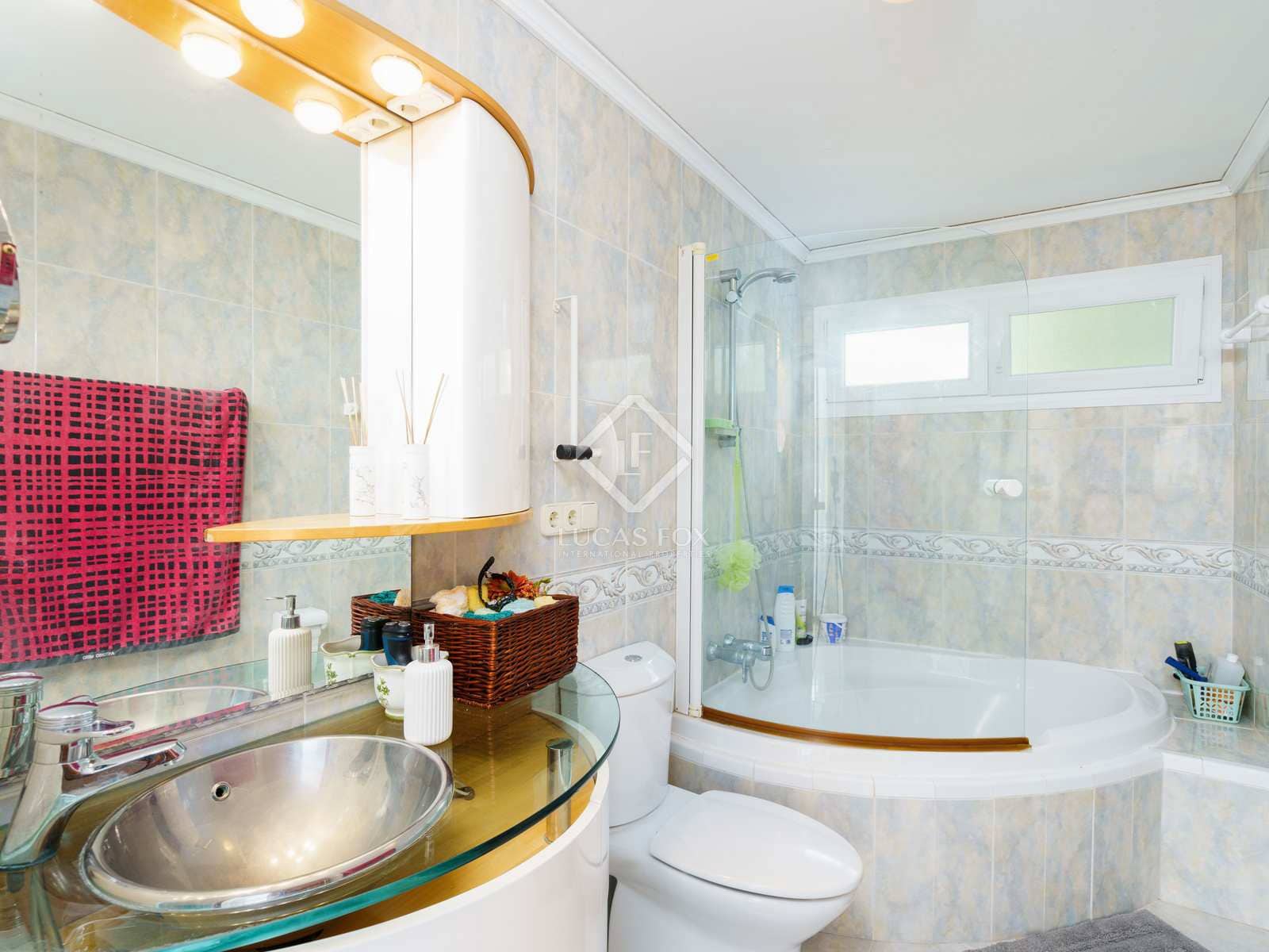 4 bedroom Villa for sale in Altea with pool garage - € 525,000 (Ref: 7426455)