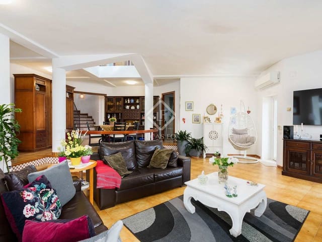 4 slaapkamer Villa te koop in Altea met zwembad garage - € 525.000 (Ref: 7426455)