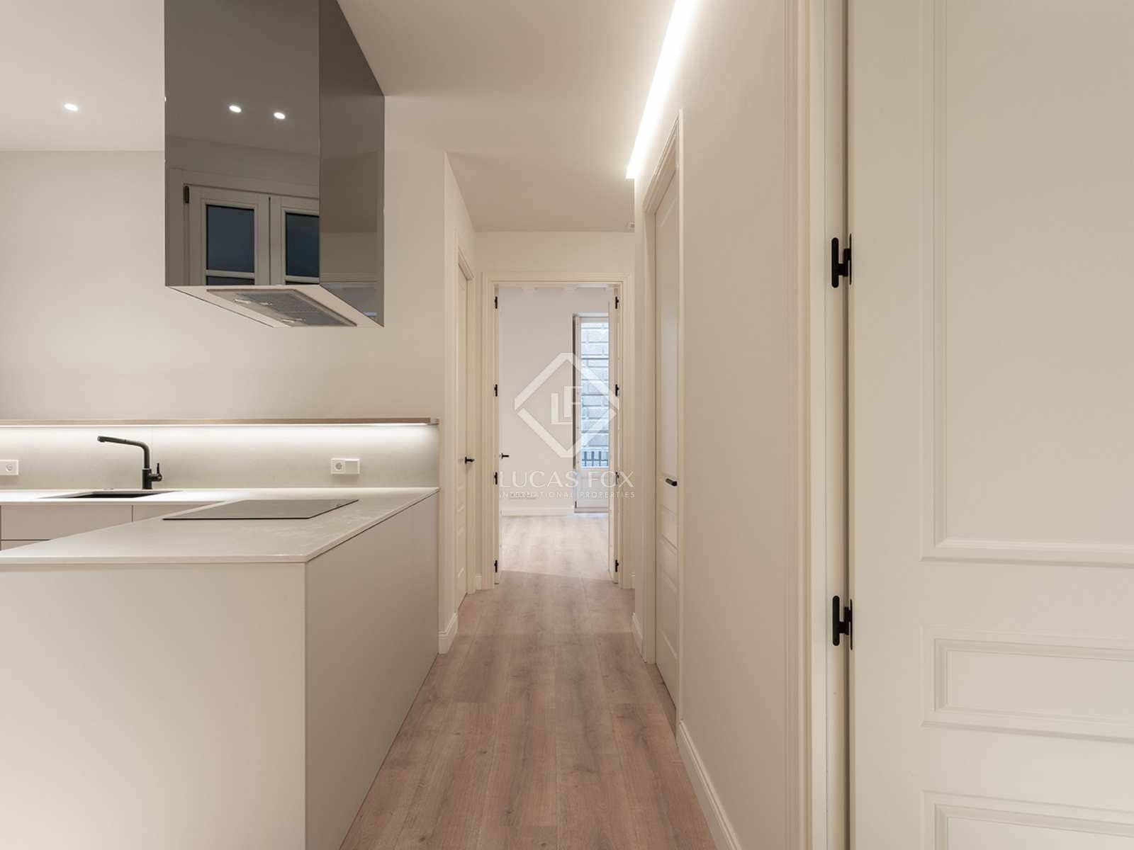 3 soveværelse Lejlighed til salg i Barcelona by - € 649.000 (Ref: 7437466)