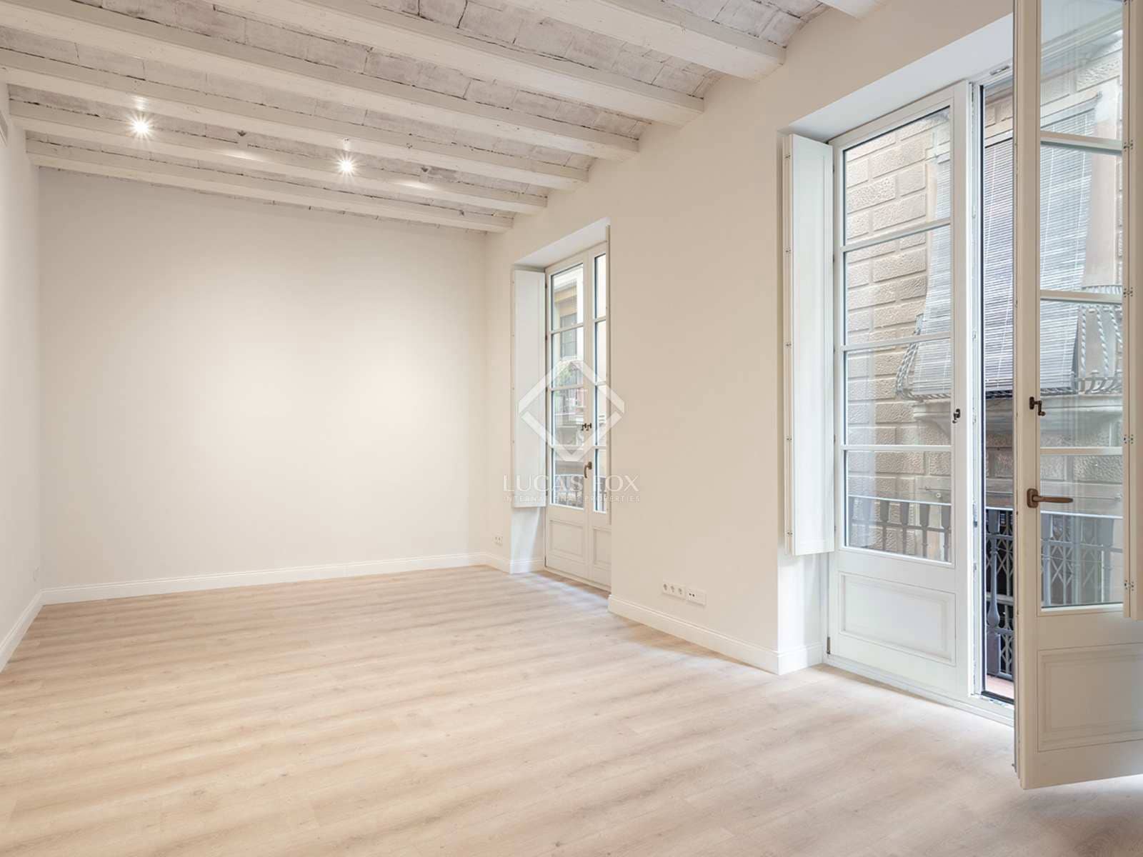 3 soveværelse Lejlighed til salg i Barcelona by - € 649.000 (Ref: 7437466)