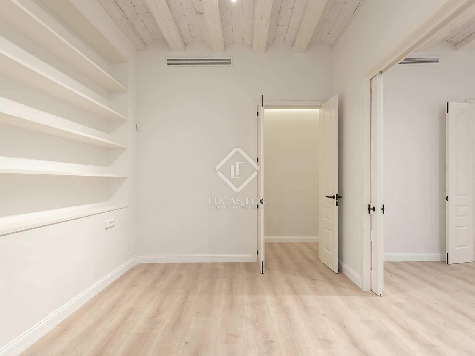 3 soveværelse Lejlighed til salg i Barcelona by - € 649.000 (Ref: 7437466)