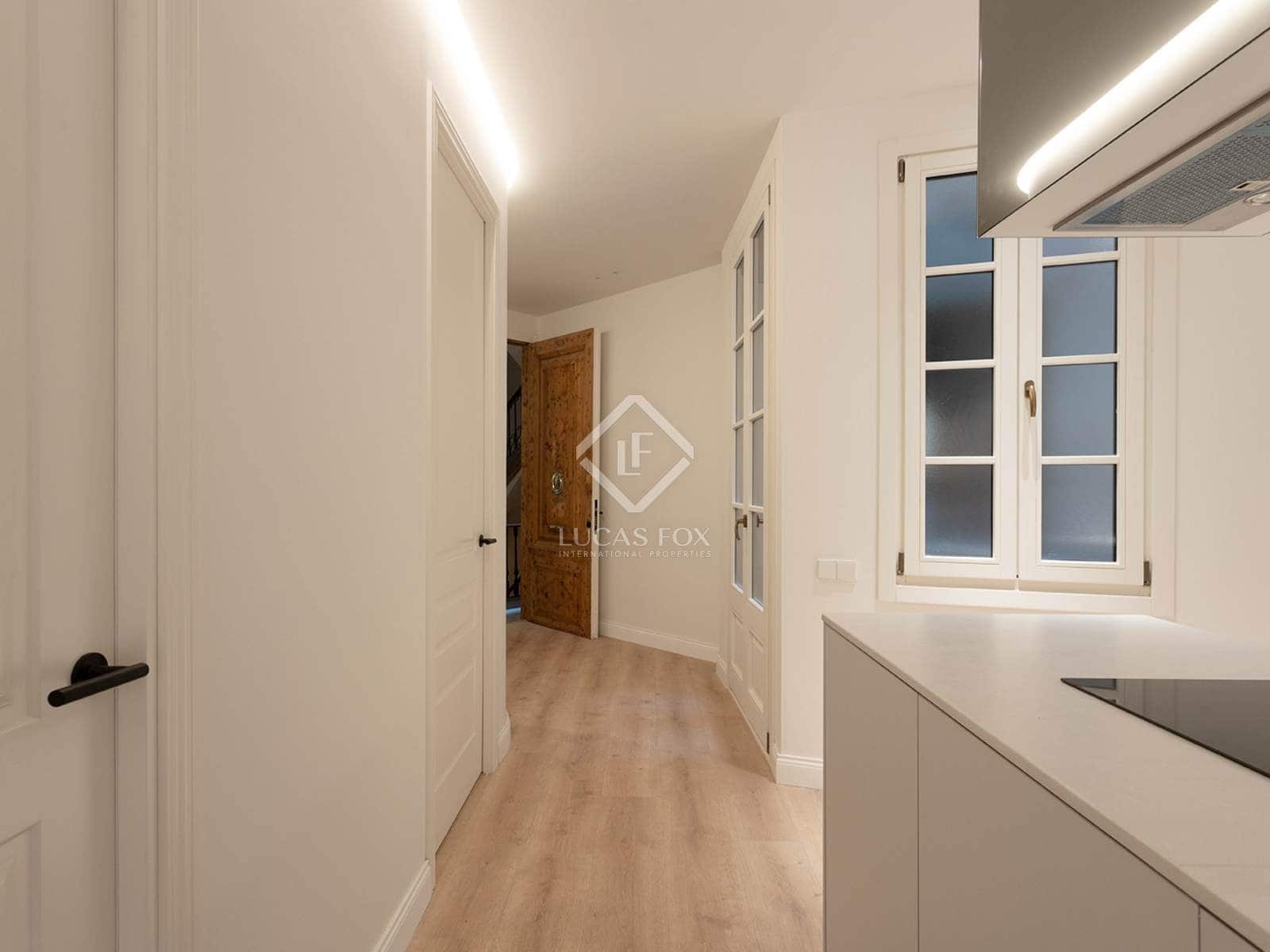 3 soveværelse Lejlighed til salg i Barcelona by - € 649.000 (Ref: 7437466)