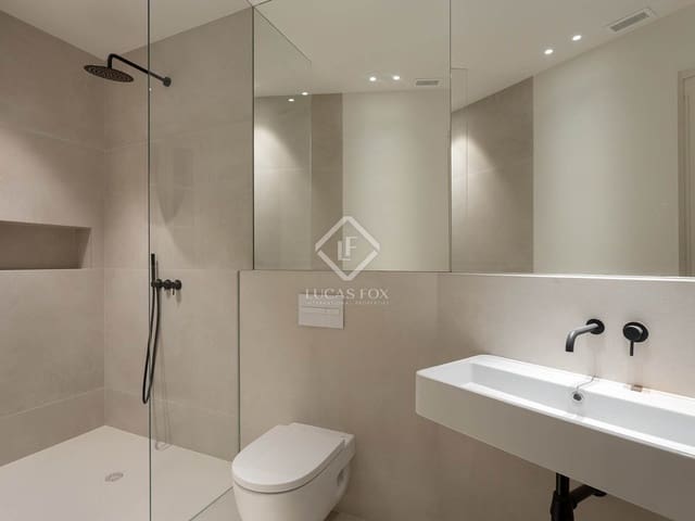 3 soveværelse Lejlighed til salg i Barcelona by - € 649.000 (Ref: 7437466)