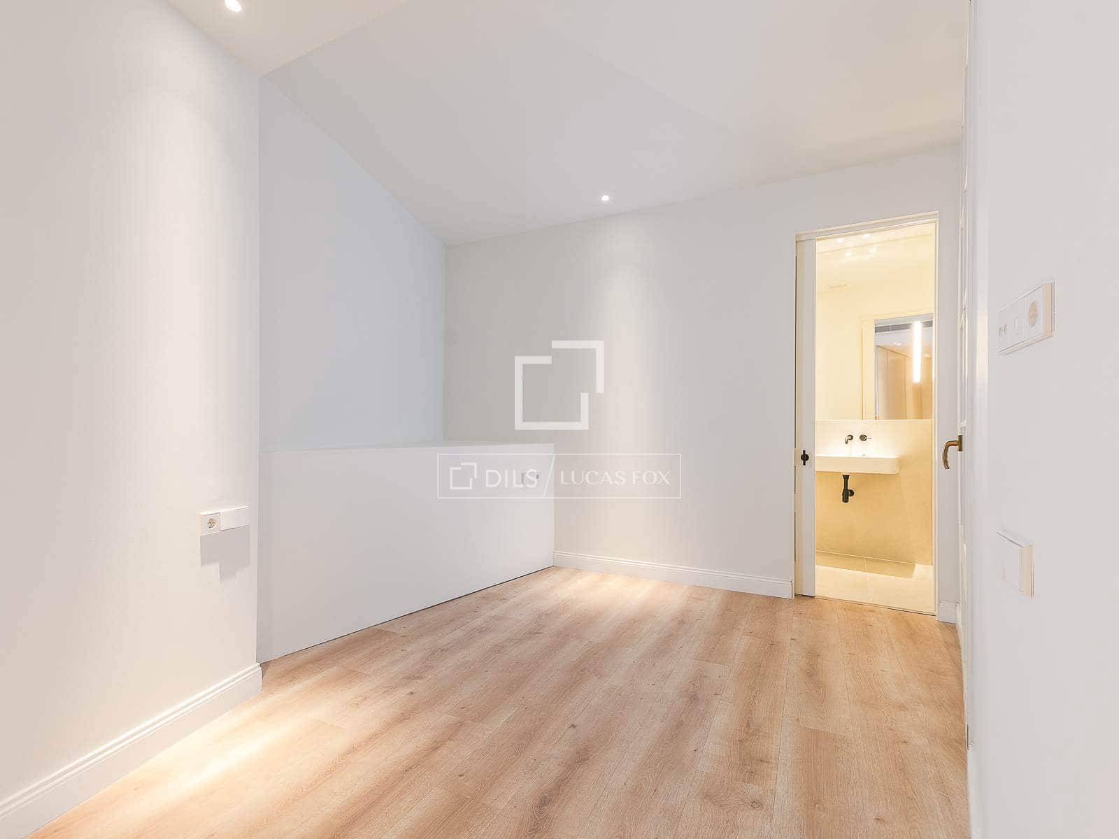 3 soveværelse Lejlighed til salg i Barcelona by - € 649.000 (Ref: 7437466)