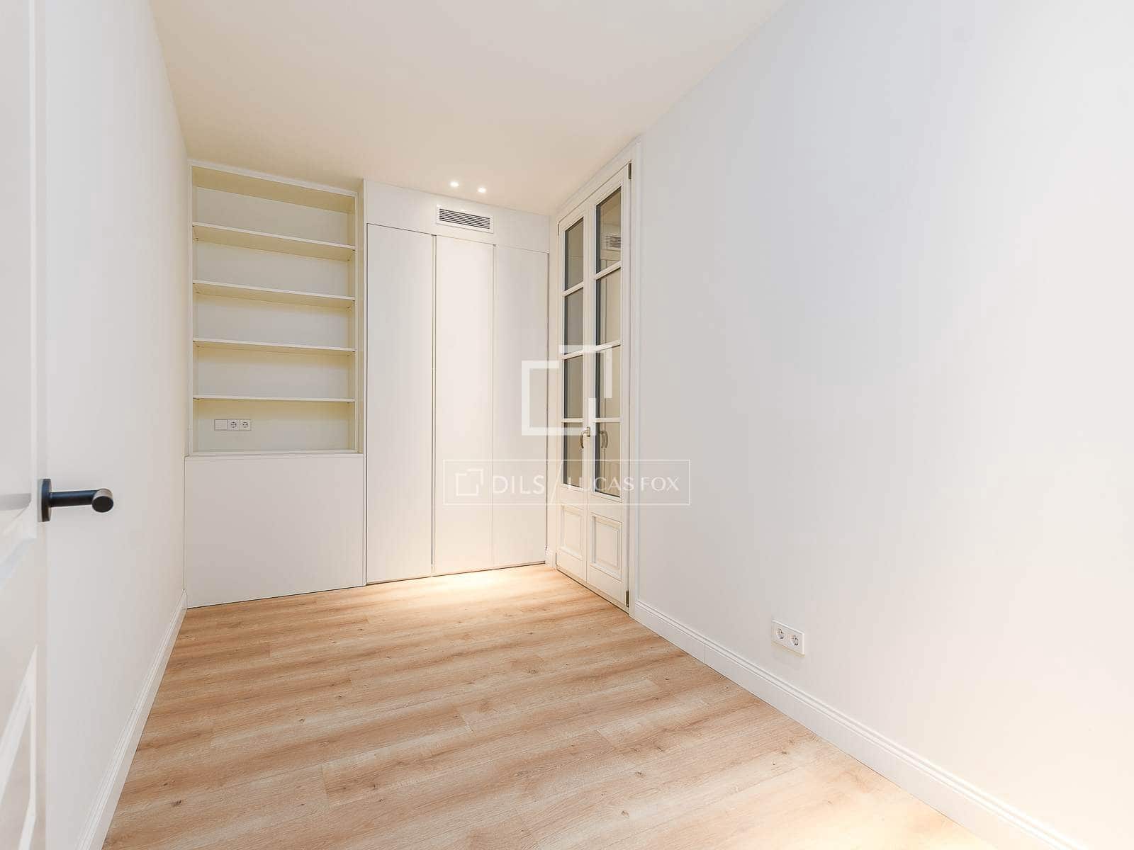 3 soveværelse Lejlighed til salg i Barcelona by - € 649.000 (Ref: 7437466)