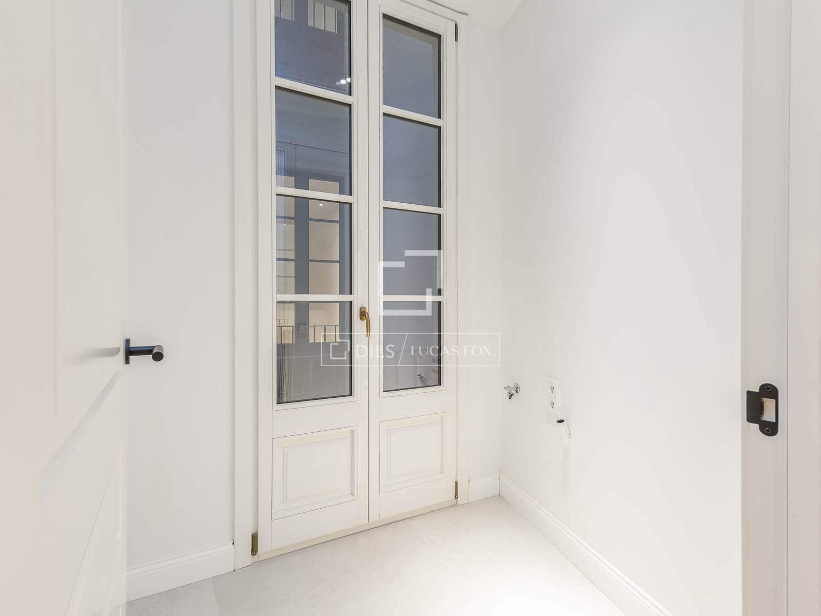 3 soveværelse Lejlighed til salg i Barcelona by - € 649.000 (Ref: 7437466)