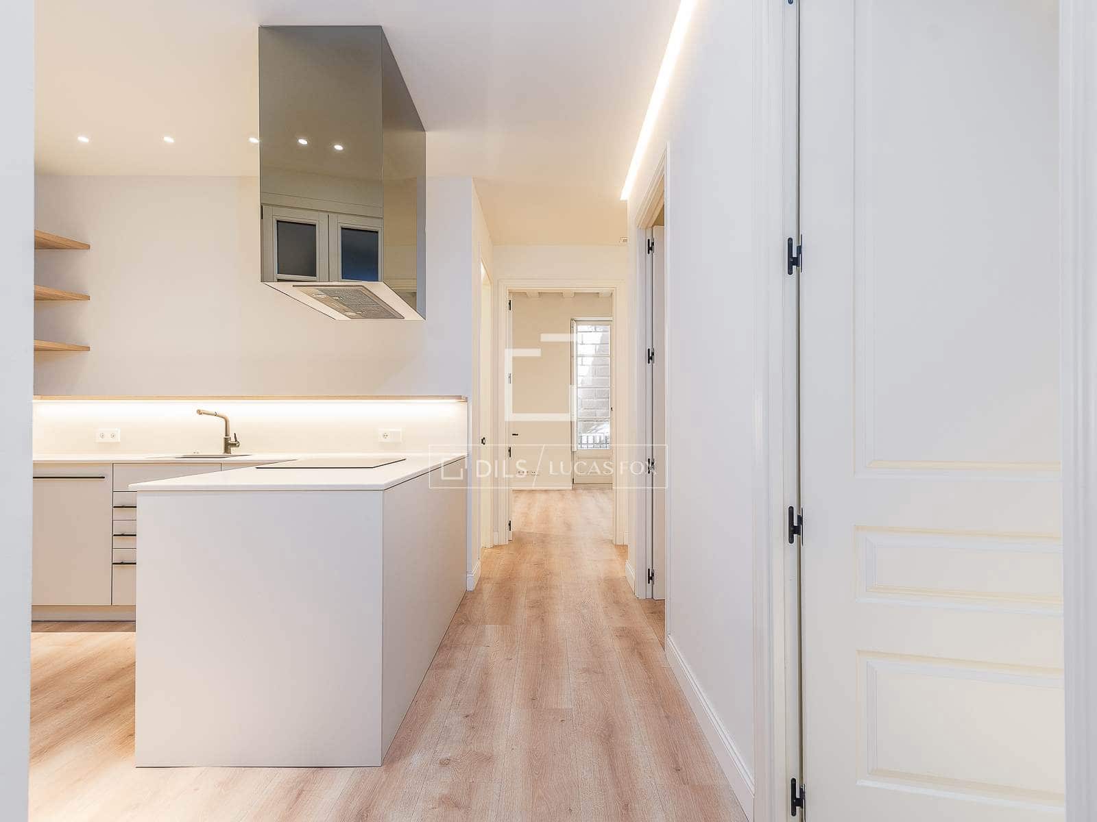 3 soveværelse Lejlighed til salg i Barcelona by - € 649.000 (Ref: 7437466)