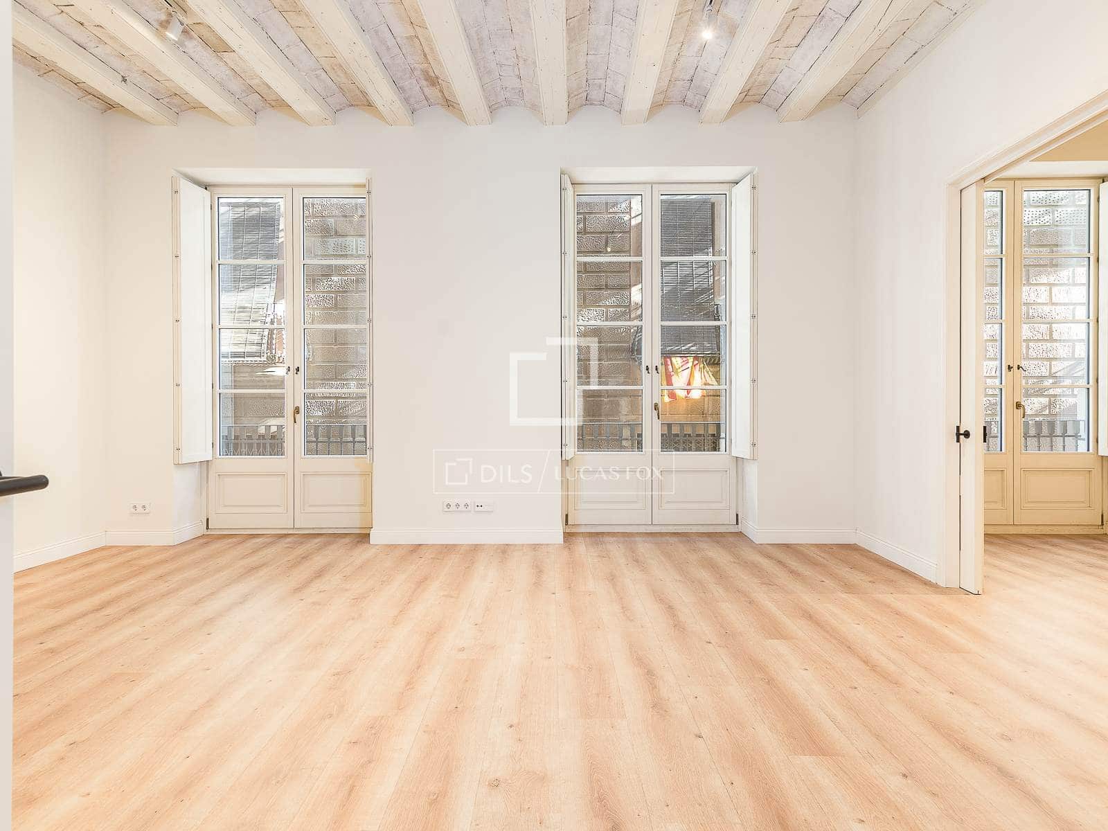 3 soveværelse Lejlighed til salg i Barcelona by - € 649.000 (Ref: 7437466)