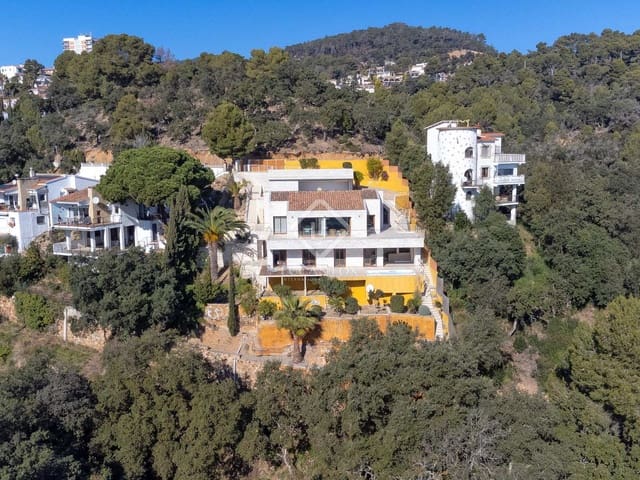 5 soveværelse Villa til salg i Tossa de Mar med swimmingpool garage - € 1.300.000 (Ref: 7440895)