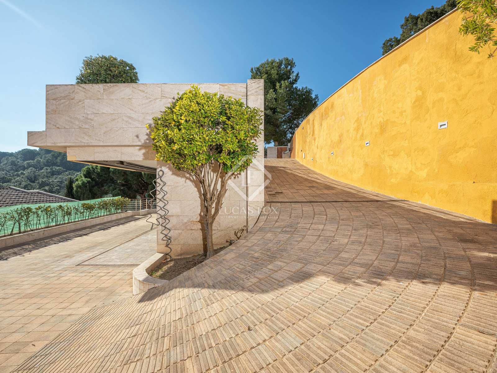 5 bedroom Villa for sale in Tossa de Mar with pool garage - € 1,300,000 (Ref: 7440895)