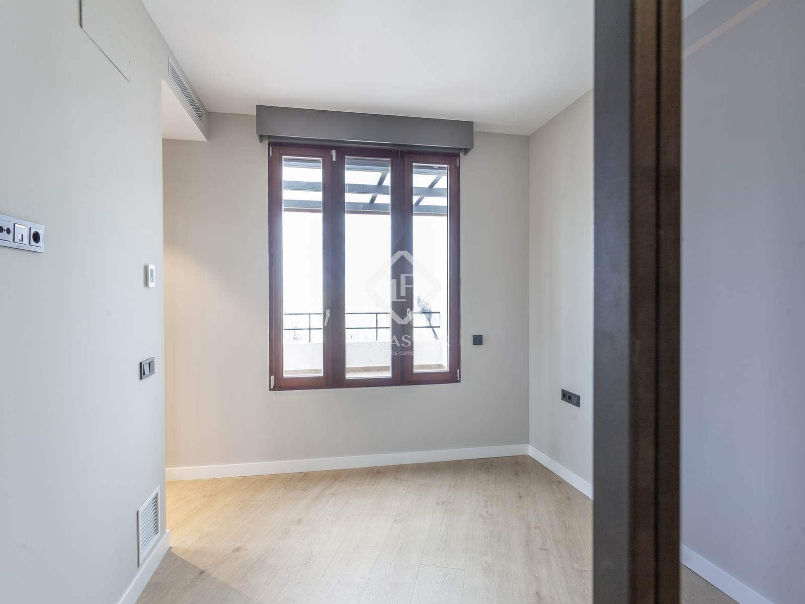 3 camera da letto Attico da affittare in Valencia citta - 4.000 € (Rif: 7440905)