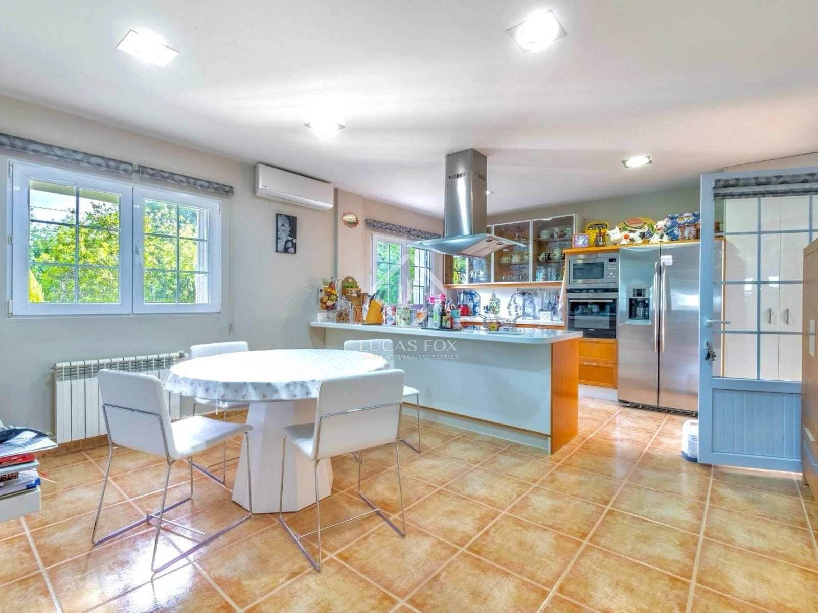 5 bedroom Villa for sale in Elche / Elx with pool garage - € 1,000,000 (Ref: 7444569)