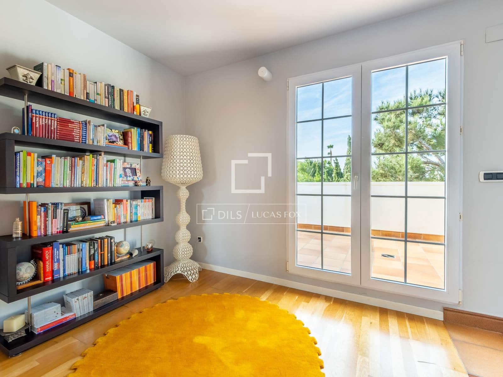 5 bedroom Villa for sale in Elche / Elx with pool garage - € 1,000,000 (Ref: 7444569)