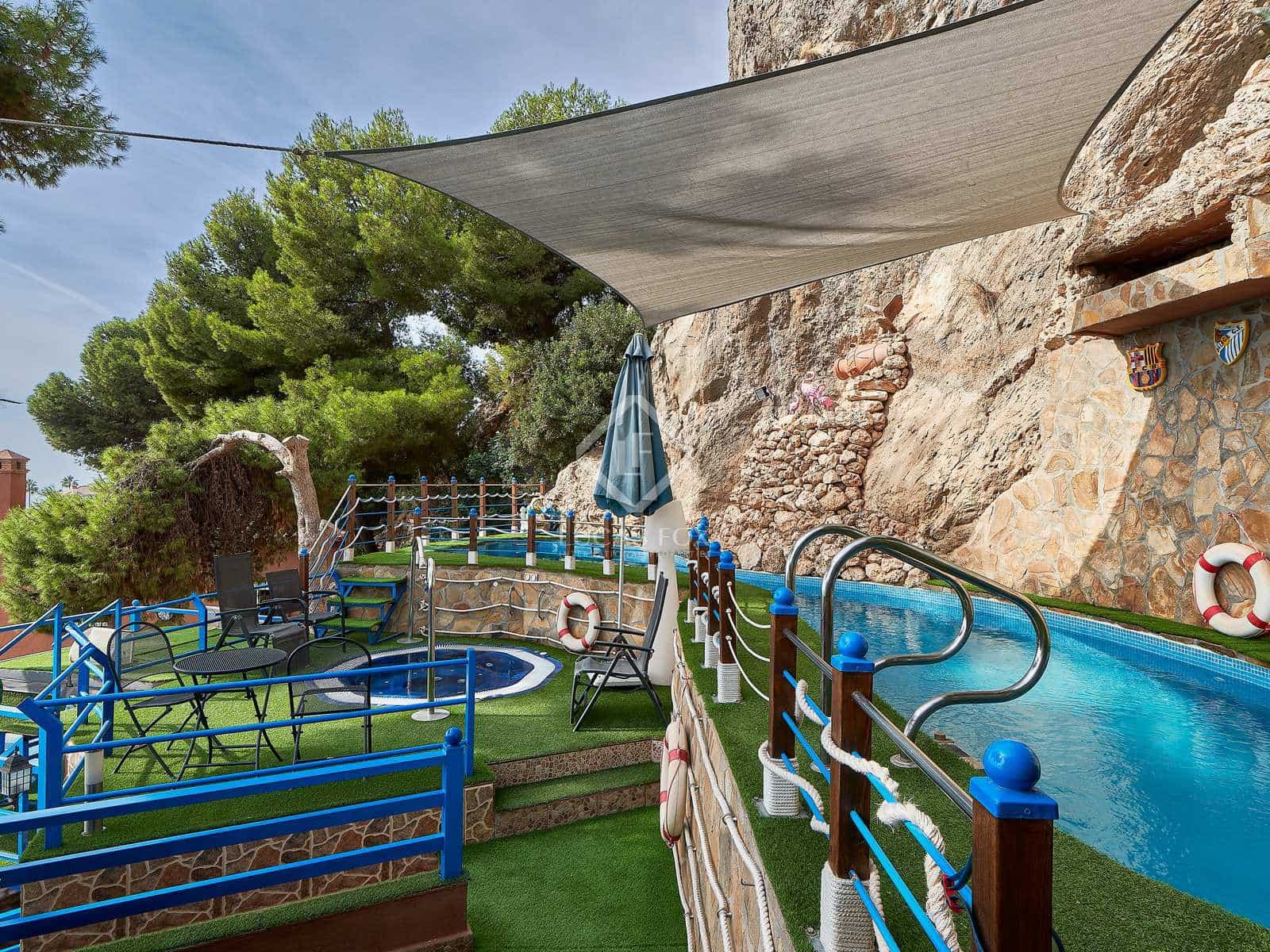 5 soveværelse Villa til salg i Malaga by med swimmingpool garage - € 3.150.000 (Ref: 7450429)