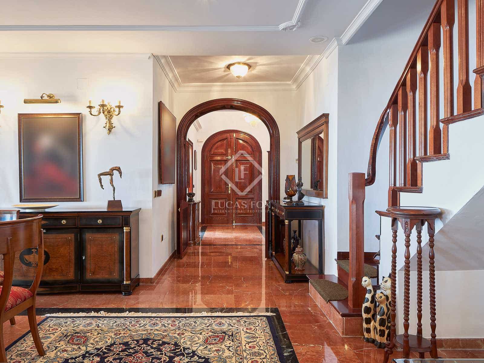 5 soveværelse Villa til salg i Malaga by med swimmingpool garage - € 3.150.000 (Ref: 7450429)