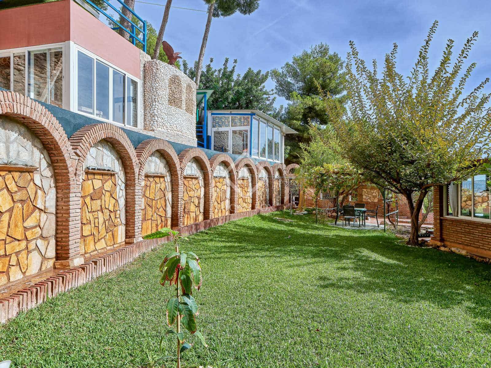 5 soveværelse Villa til salg i Malaga by med swimmingpool garage - € 3.150.000 (Ref: 7450429)