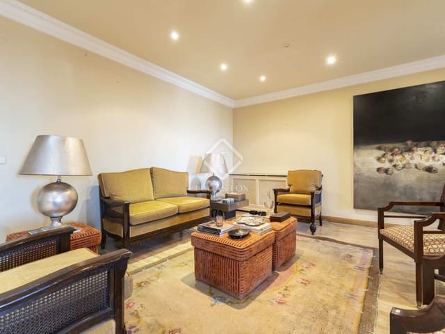 7 sypialnia Willa na sprzedaż w Boadilla del Monte z basenem garażem - 1 790 000 € (Ref: 7453004)